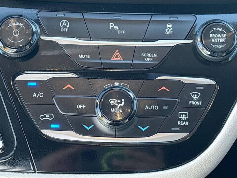 2019 Chrysler Pacifica Touring L