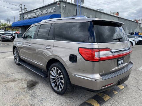 2019 Lincoln Navigator Select