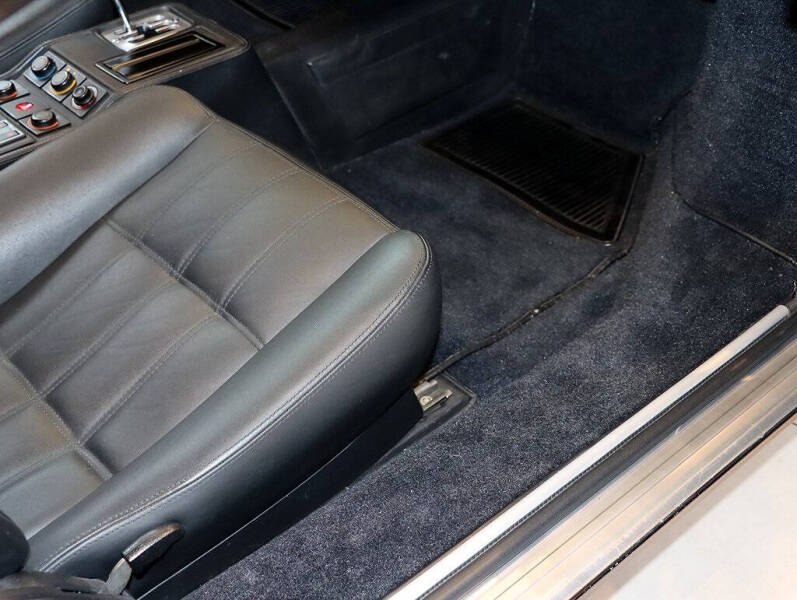 1986 Ferrari 328 GTB