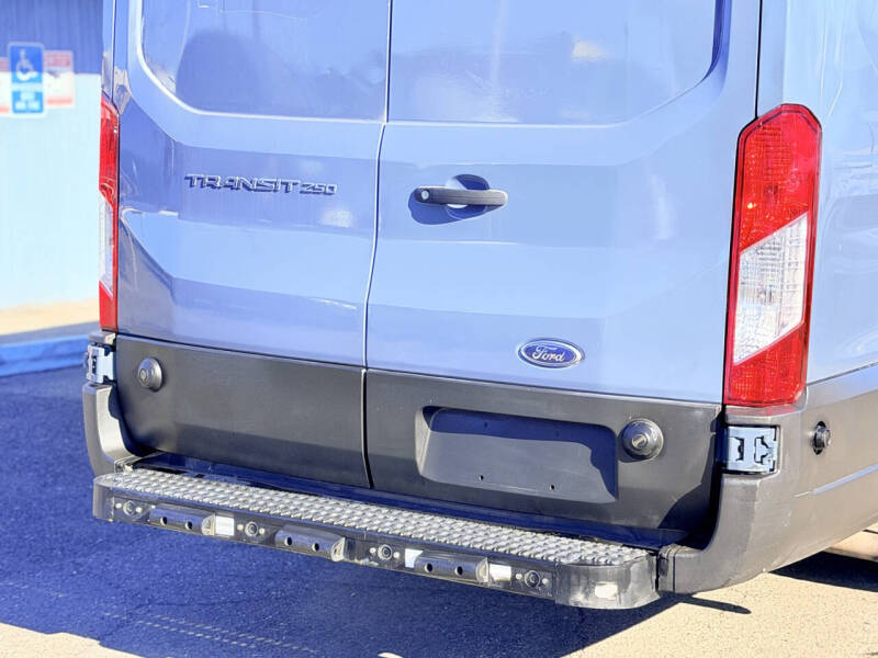 2020 Ford Transit 250