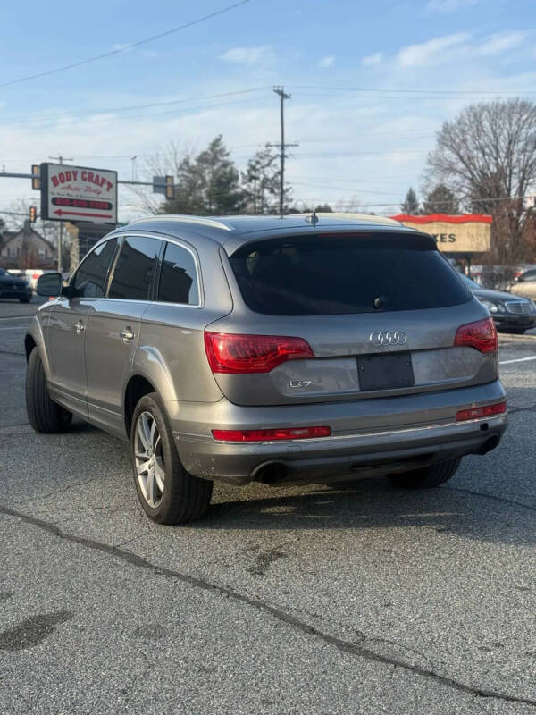 2011 Audi Q7 3.0T quattro Premium Plus