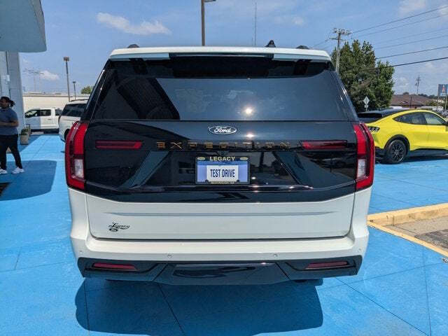 2025 Ford Expedition Tremor