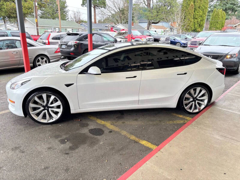2021 Tesla Model 3 Standard Range Plus