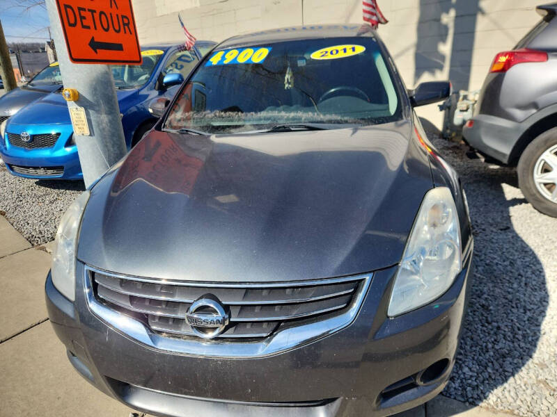 2011 Nissan Altima for sale at JP JR Auto Sales LLC in Cincinnati OH