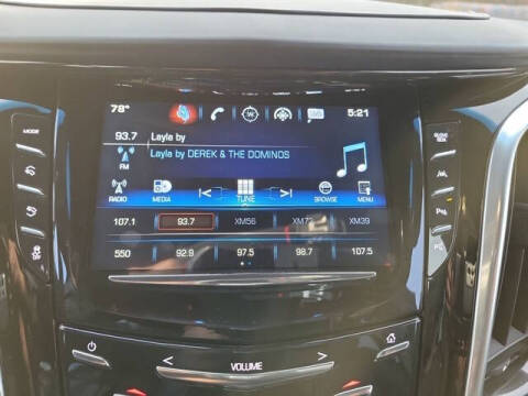 2019 Cadillac Escalade Platinum