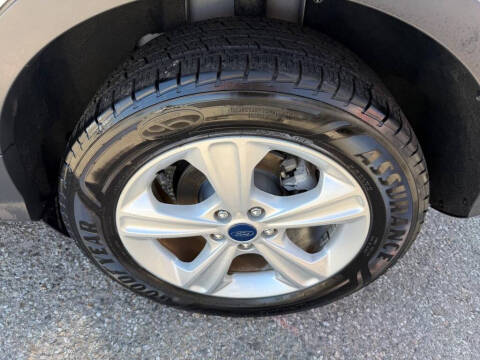 2015 Ford Escape SE
