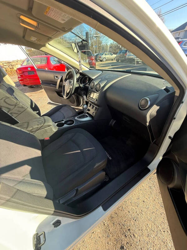 2014 Nissan Rogue Select S