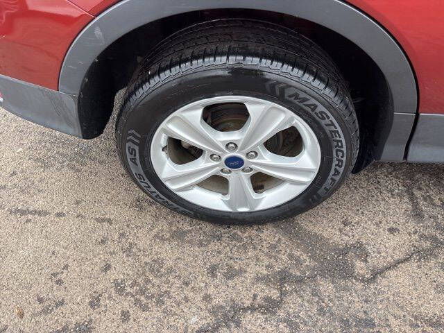 2016 Ford Escape SE
