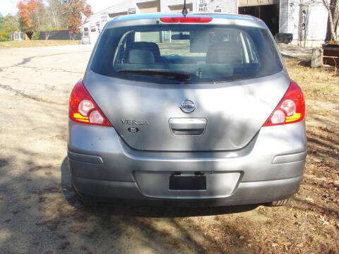 2012 Nissan Versa 1.8 S