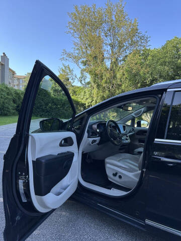 2018 Chrysler Pacifica Touring L Plus