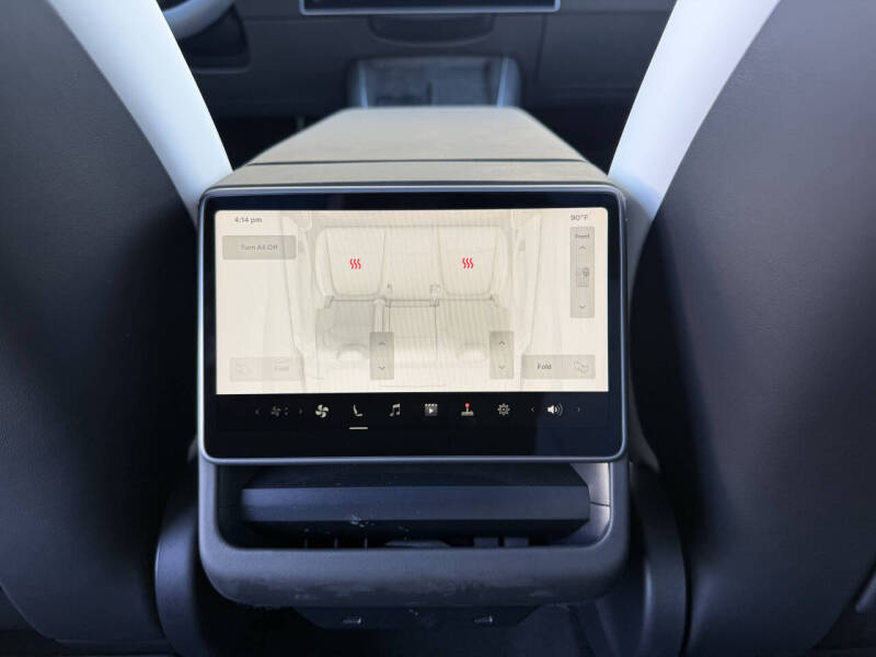 2026 Tesla Model Y Long Range