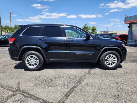2018 Jeep Grand Cherokee Laredo E