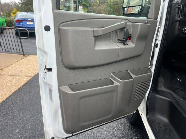 2021 Chevrolet Express 2500