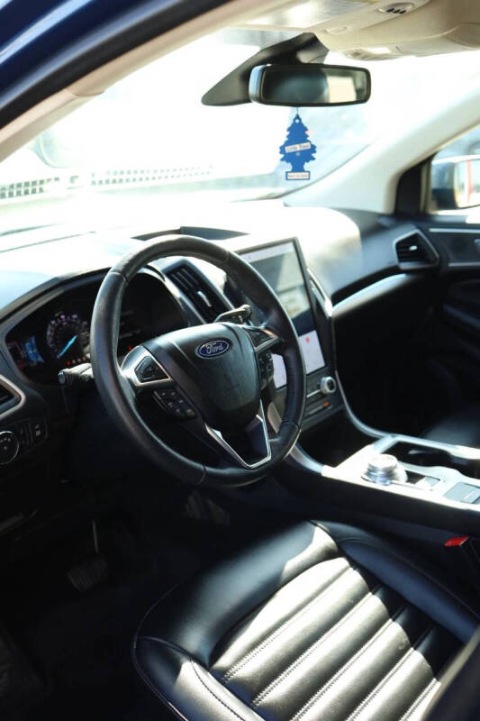 2022 Ford Edge