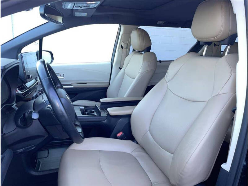 2021 Toyota Sienna