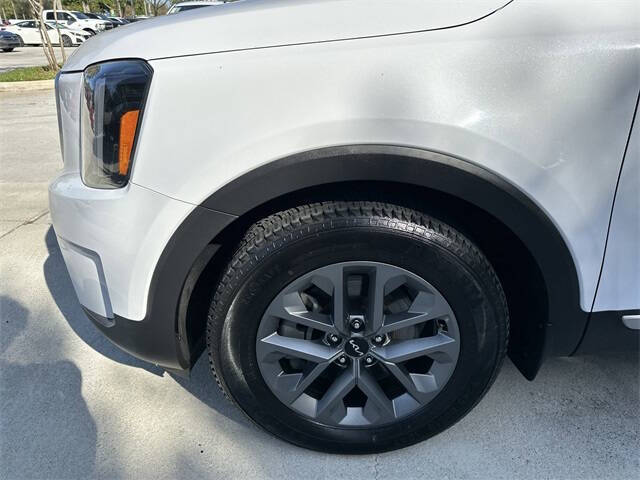 2023 Kia Telluride LX