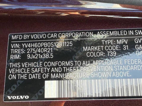 2025 Volvo XC90 T8 Plus Bright Theme 7P