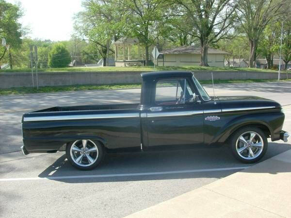 1966 Ford F-100