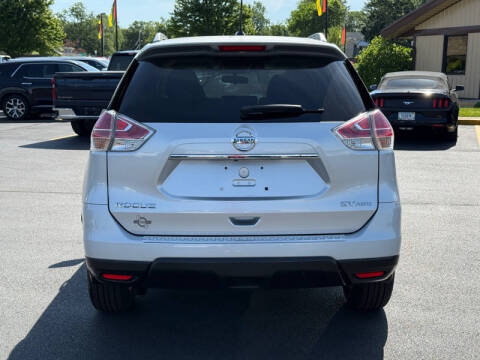 2016 Nissan Rogue SV