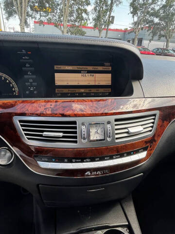 2008 Mercedes-Benz S-Class S 550 4MATIC