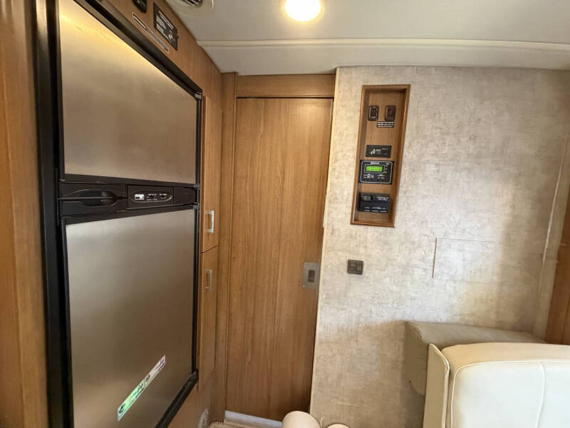 2014 Winnebago VIEW 24M