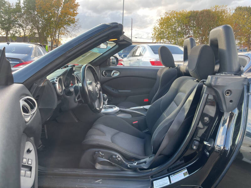 2011 Nissan 370Z Roadster