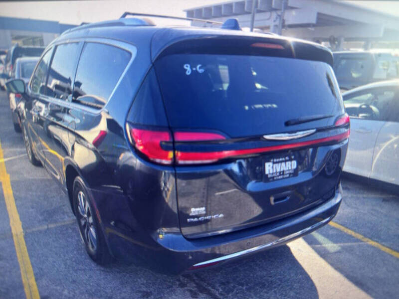 2021 Chrysler Pacifica Touring L