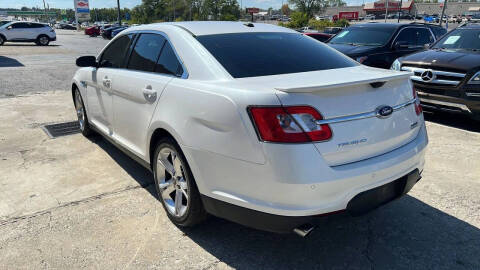 2010 Ford Taurus SHO
