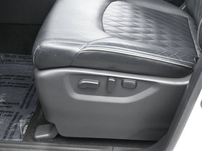 2022 Infiniti QX80 Sensory