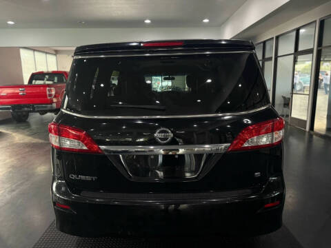 2012 Nissan Quest