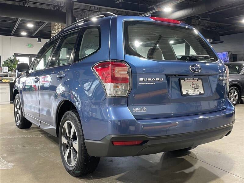 2017 Subaru Forester 2.5i