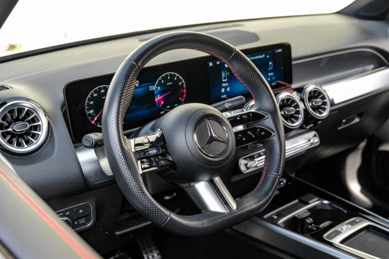 2024 Mercedes-Benz GLB GLB 250