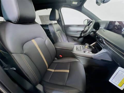 2025 Mazda CX-90 Plug-in Hybrid Premium Plus