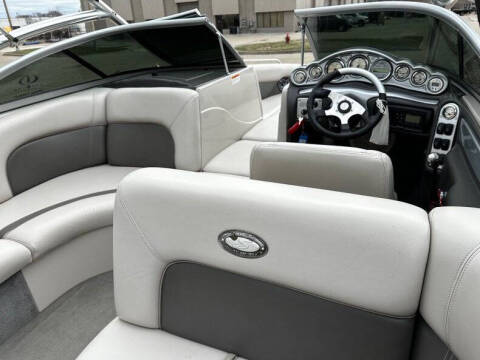 2005 Supra Boats Launch 24SSV