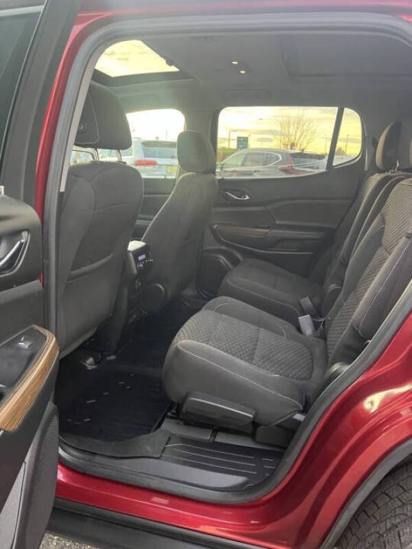 2019 GMC Acadia SLE-2