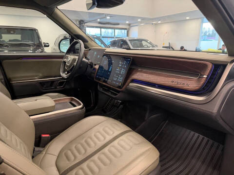 2023 Rivian R1T Adventure