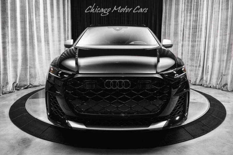 2025 Audi RS Q8 performance 4.0T quattro