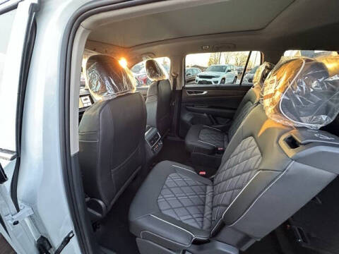 2026 Volkswagen Atlas SEL Premium R-Line 4Motion