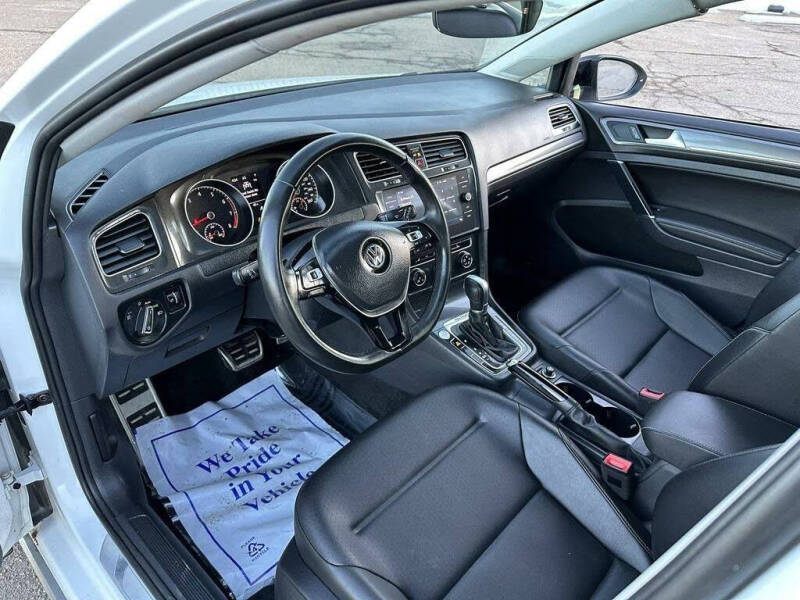 2019 Volkswagen Golf Alltrack