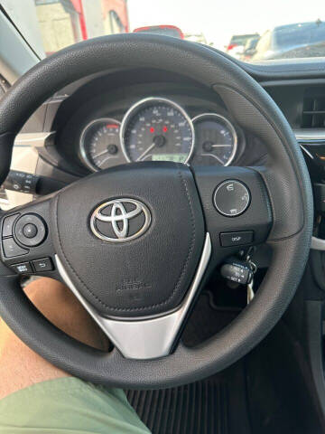 2015 Toyota Corolla LE