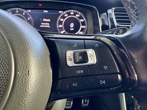 2019 Volkswagen Golf R 4Motion