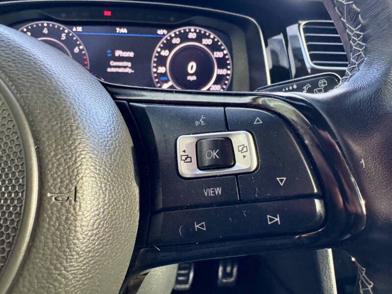 2019 Volkswagen Golf R 4Motion