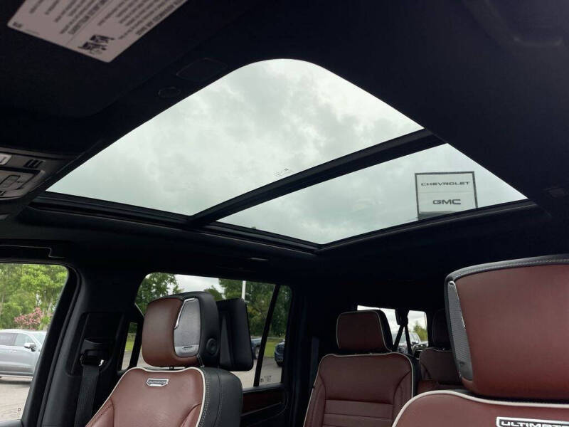 2023 GMC Yukon XL Denali Ultimate