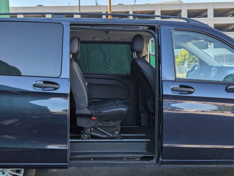 2017 Mercedes-Benz Metris