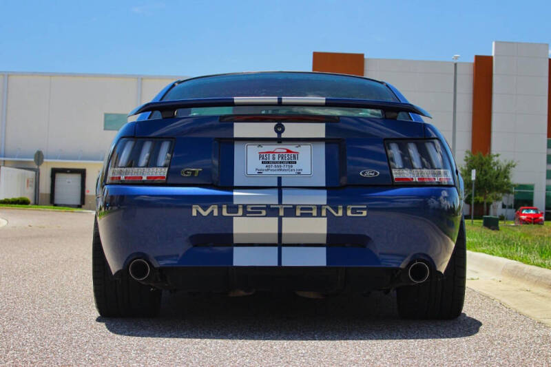 2003 Ford Mustang