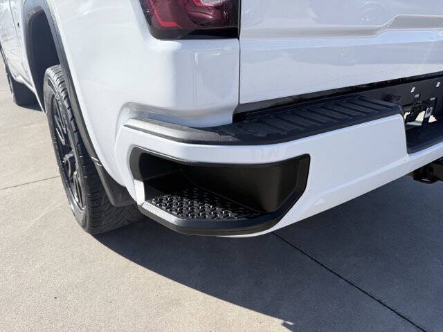 2022 GMC Sierra 1500 Limited Elevation