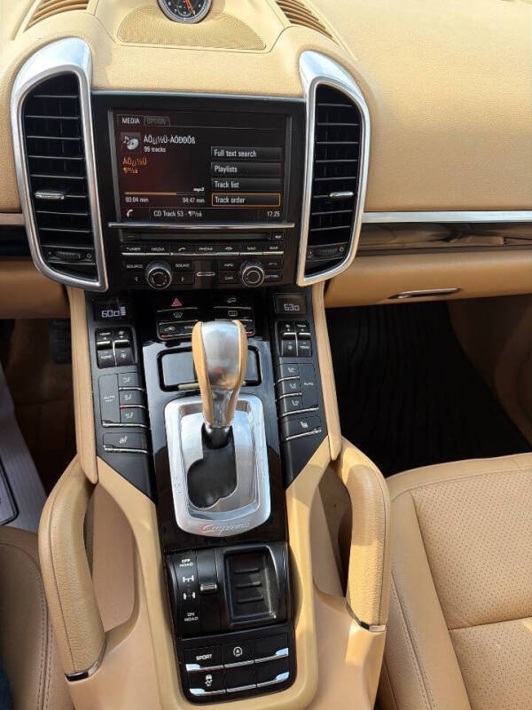 2014 Porsche Cayenne