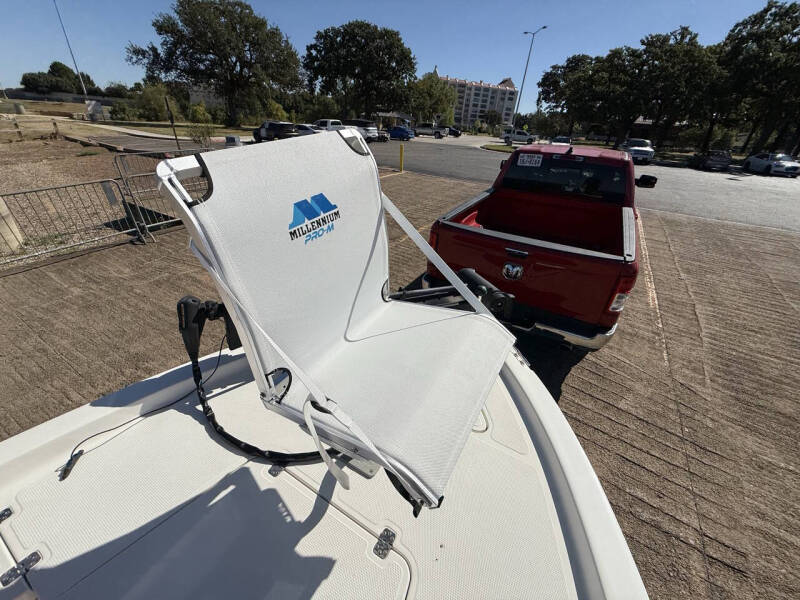 2015 Mako 19 CPX