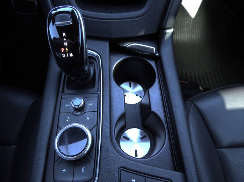 2020 Cadillac XT5 Sport