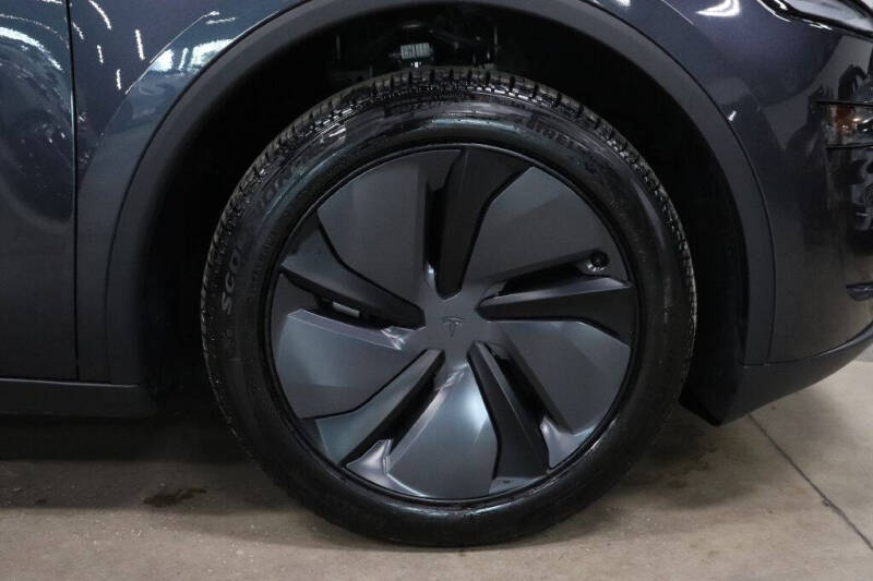 2026 Tesla Model Y Long Range